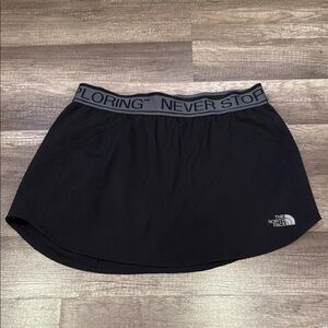 The North Face BLACK Sz Small Never Stop Exploring Skort